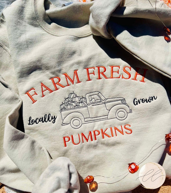 Farm Fresh Pumpkins Crewneck